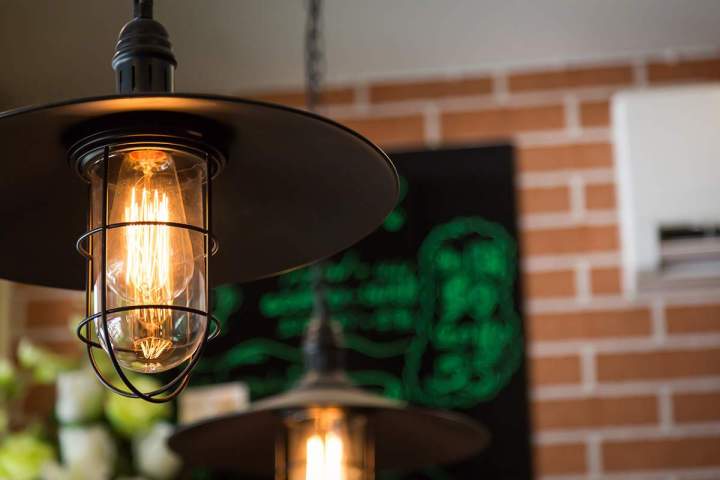 Installation, rénovation et dépannage de tous vos systèmes électriques